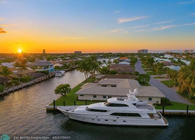 Property at 5201 NE 33rd Ave, Fort Lauderdale, FL 33308, 5 beds, 5.5 baths