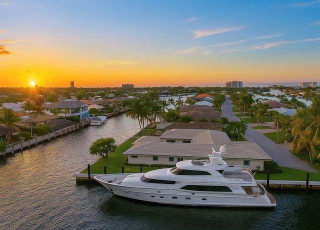 Property at 5201 NE 33rd Ave, Fort Lauderdale, FL 33308, 5 beds, 5.5 baths