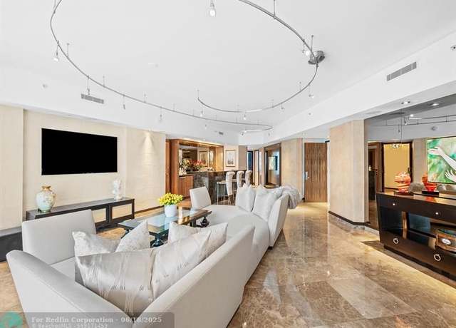 Property at 333 Las Olas Way #2604, Fort Lauderdale, FL 33301, 2 beds, 3 baths