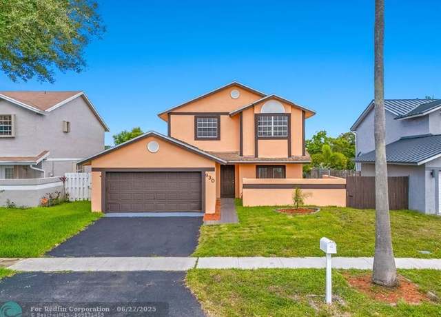 Property at 930 SW 99th Ave, Pembroke Pines, FL 33025, 4 beds, 2.5 baths