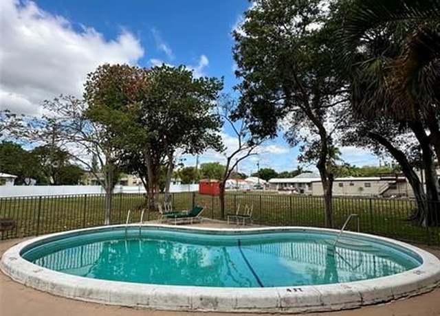 Property at 348 S Federal Hwy #2, Dania, FL 33004, 1 bed, 1 bath