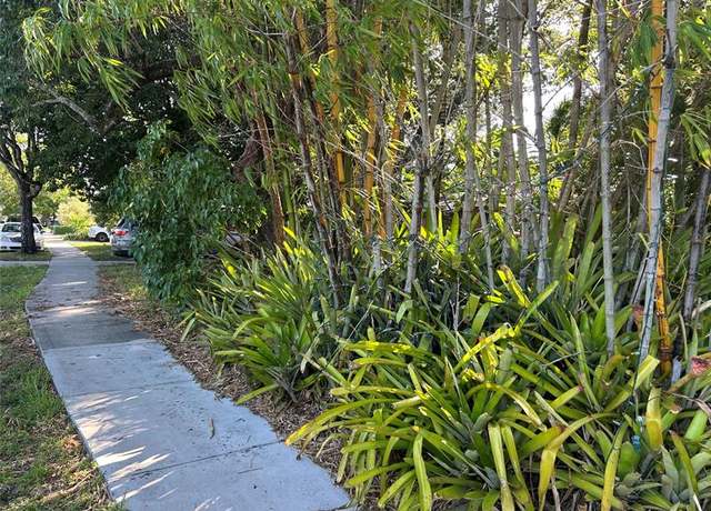 Property at 281 Florida Ave, Fort Lauderdale, FL 33312, 3 beds, 2 baths