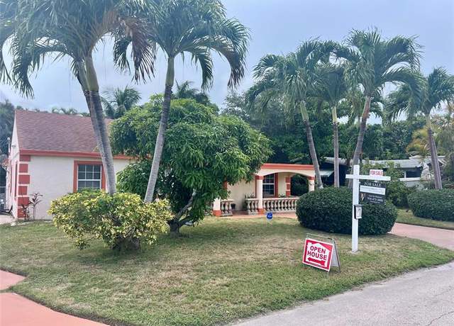 Property at 909 Helena Dr, FL 33461, 3 beds, 3 baths
