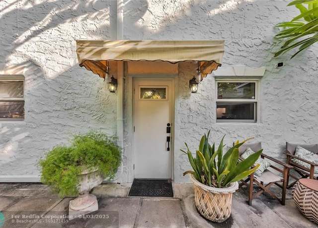 Property at 1947 Adams St, Hollywood, FL 33020, 2 beds, 2 baths