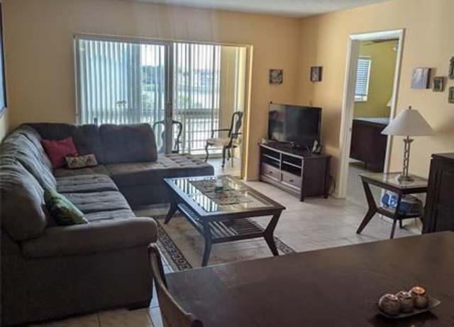 Property at 8060 N Sunrise Lakes Dr #302, Sunrise, FL 33322, 2 beds, 2 baths