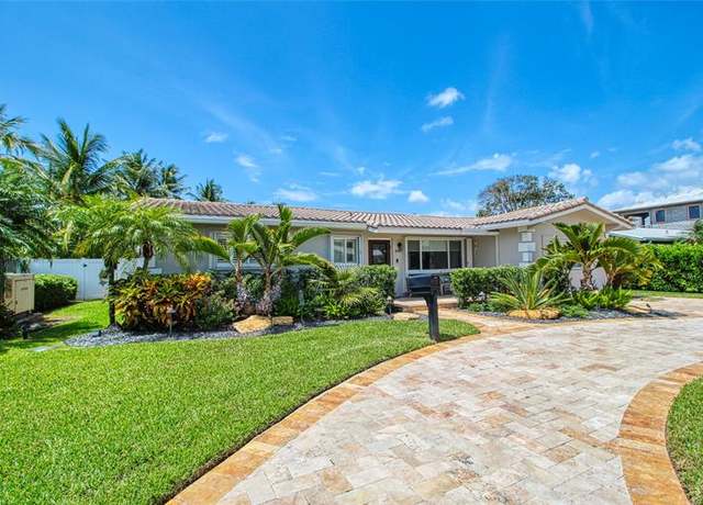 Property at 2080 NE 26th St, Lighthouse Point, FL 33064, 3 beds, 2 baths