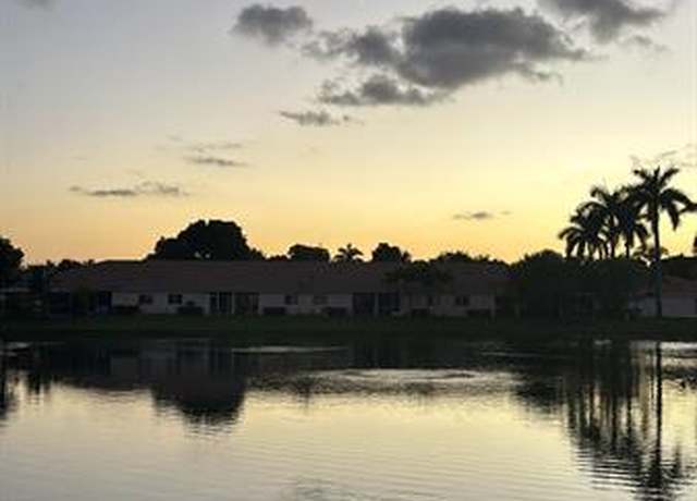 Property at 4923 SW 31st Ter #4923, Dania, FL 33312, 2 beds, 1.5 baths