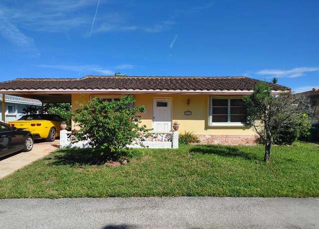 Property at 5004 NW 49th Rd, Tamarac, FL 33319, 2 beds, 1 bath
