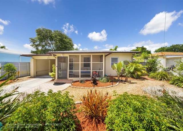 Property at 237 SW 20th St, Fort Lauderdale, FL 33315, 3 beds, 2 baths