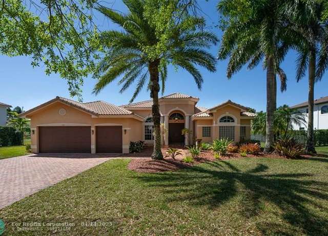 Property at 3767 Saratoga Ln, Davie, FL 33328, 5 beds, 4 baths