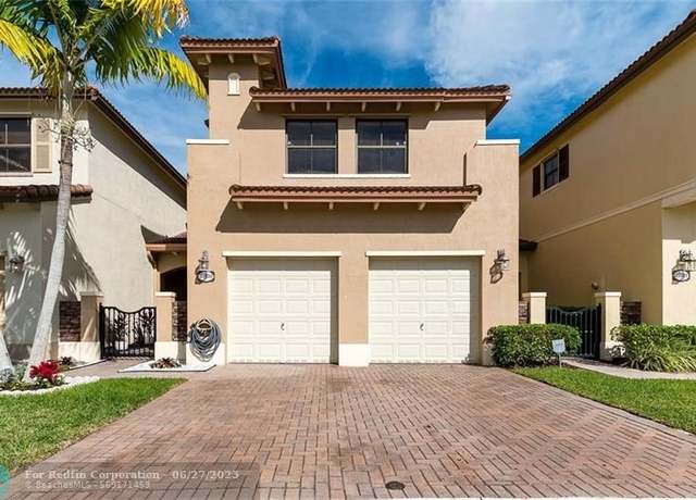 Property at 22835 SW 89th Ct, Cutler Bay, FL 33190, 4 beds, 2.5 baths