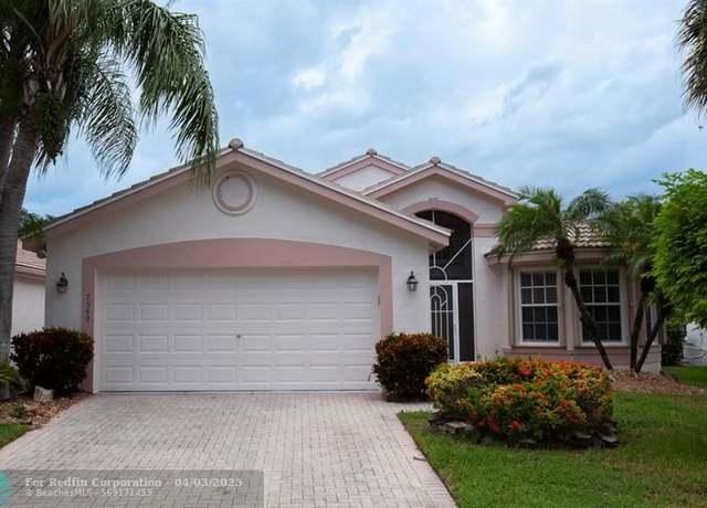 Property at 7549 Citronella St, Boynton Beach, FL 33437, 3 beds, 2 baths