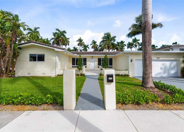 Property at 1255 Hollywood Blvd, Hollywood, FL 33019, 4 beds, 3 baths