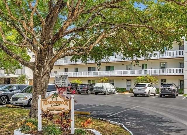 Property at 1025 SE 4th Ave #106, Dania, FL 33004, 2 beds, 2 baths