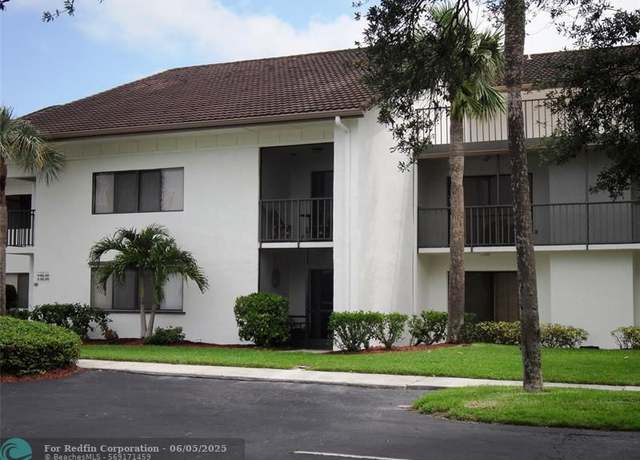 Property at 3500 Twin Lakes Ter #202, Fort Pierce, FL 34951, 2 beds, 2 baths
