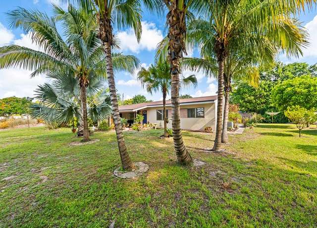 Property at 2341 SW 15th St, Fort Lauderdale, FL 33312, 3 beds, 2 baths