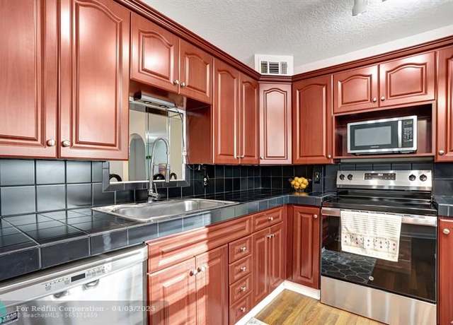 Property at 2404 Antigua Cir Unit N2, Coconut Creek, FL 33066, 2 beds, 2 baths