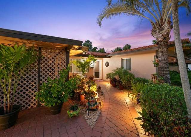 Property at 2021 NE 27th St, Lighthouse Point, FL 33064, 3 beds, 2 baths