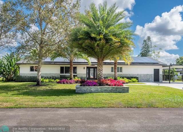 Property at 5050 SW 168th Ave, Southwest Ranches, FL 33331, 4 beds, 3 baths