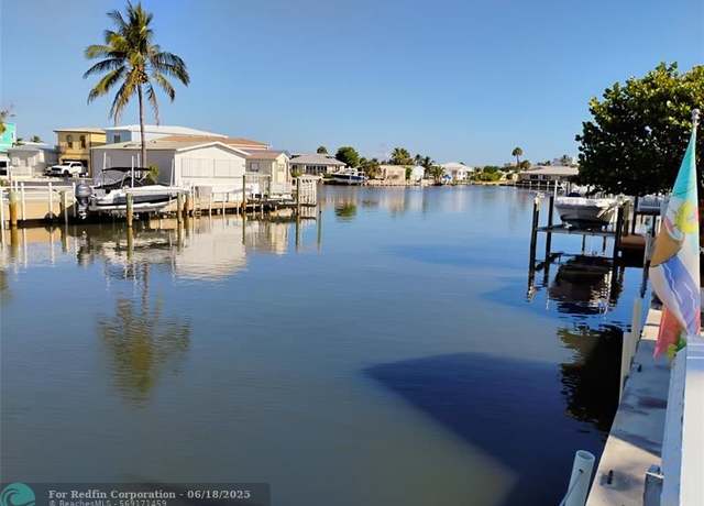 Property at 10701 S Ocean Dr, Jensen Beach, FL 34957, 2 beds, 1.5 baths