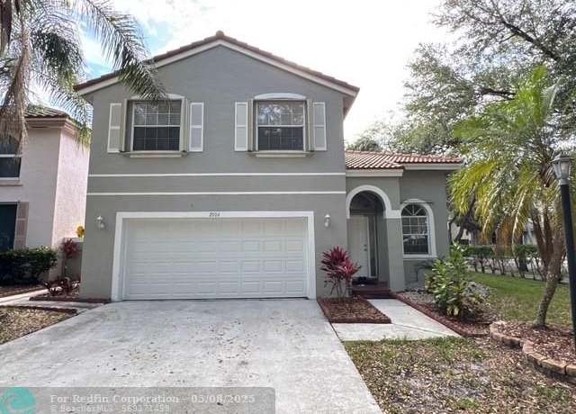 Property at 2904 Cayenne Ave, Cooper City, FL 33026, 3 beds, 2.5 baths