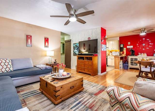 Property at 810 Lake Shore Dr #25, West Palm Beach, FL 33403, 2 beds, 1 bath
