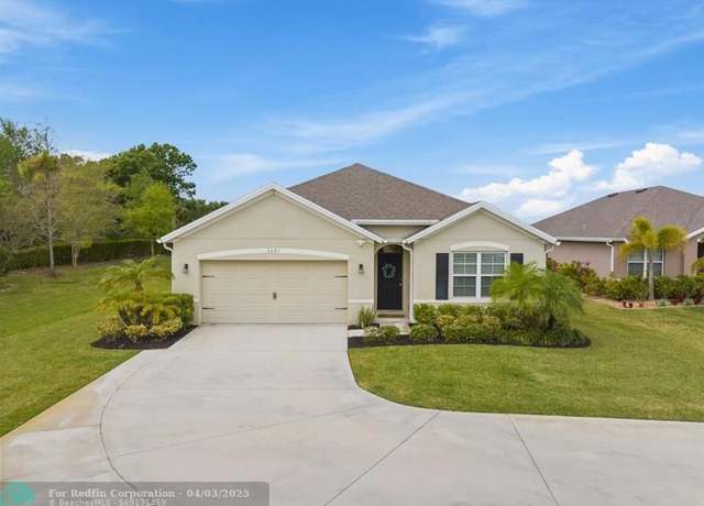 Property at 2281 Garfield Dr, Vero Beach, FL 32968, 4 beds, 2 baths