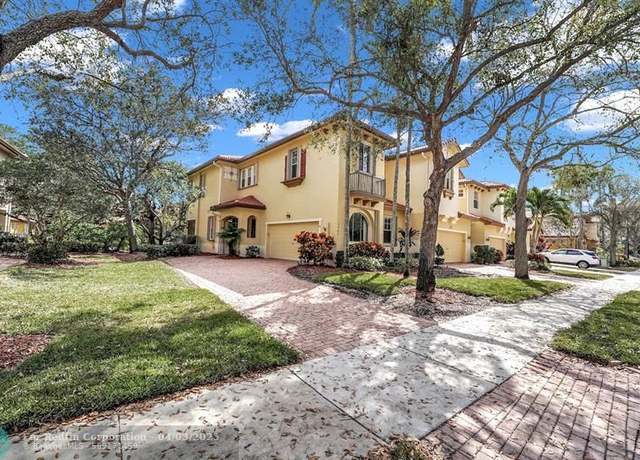 Property at 5747 NW 119th Dr, Coral Springs, FL 33076, 3 beds, 2.5 baths