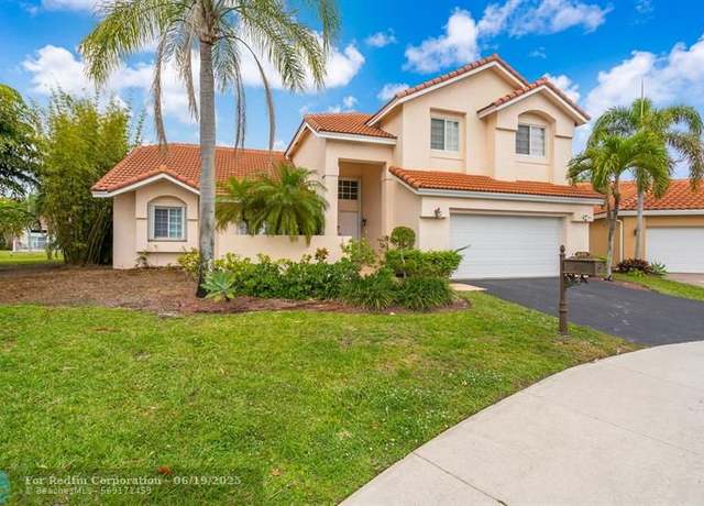 Property at 699 Spinnaker, Weston, FL 33326, 4 beds, 3 baths
