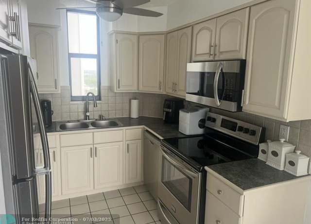 Property at 1000 S Ocean Blvd Unit 15J, Pompano Beach, FL 33062, 2 beds, 2 baths