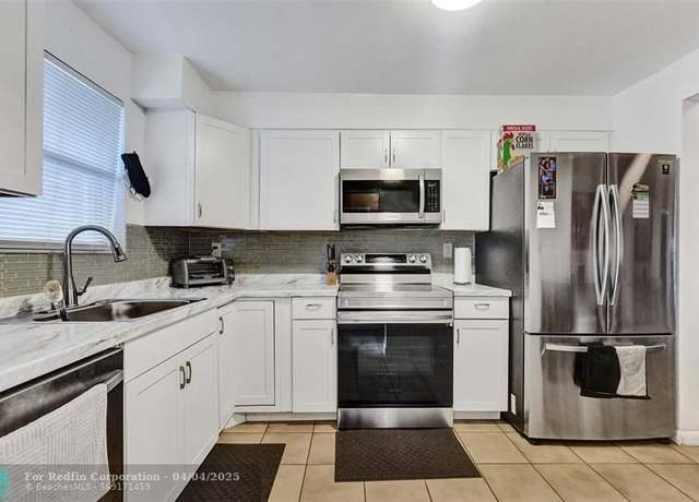 Property at 6200 NW 44th St #103, Lauderhill, FL 33319, 2 beds, 2 baths