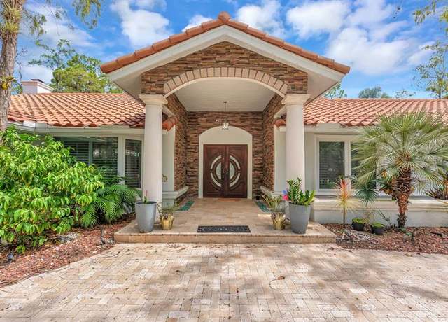 Property at 8140 NW 51st Pl, Coral Springs, FL 33067, 4 beds, 3.5 baths