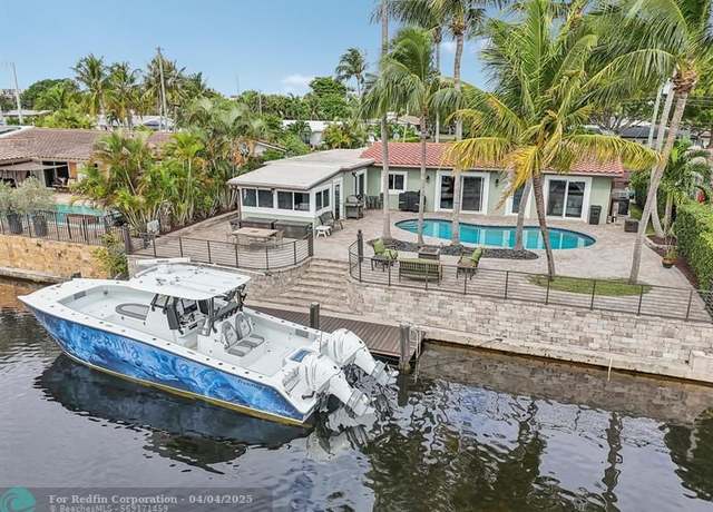 Property at 130 SE 9th St, Pompano Beach, FL 33060, 3 beds, 3 baths