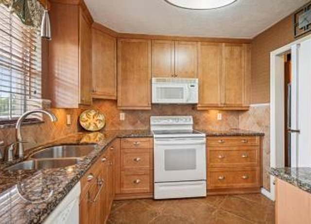 Property at 2141 NE 68 #106, Fort Lauderdale, FL 33308, 2 beds, 2 baths