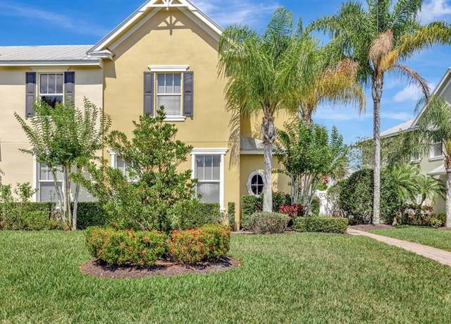 Property at 10439 SW Park Ave, Port St. Lucie, FL 34987, 3 beds, 2.5 baths