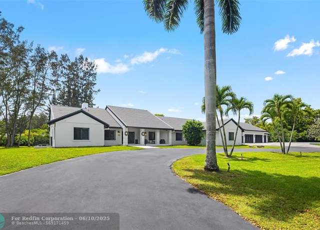 Property at 7077 NW 87th Ave, Parkland, FL 33067, 5 beds, 4.5 baths