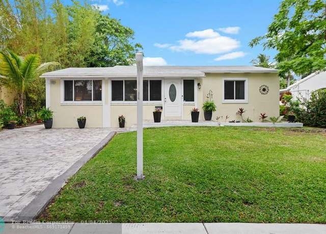 Property at 1415 Fletcher St, Hollywood, FL 33020, 3 beds, 2 baths