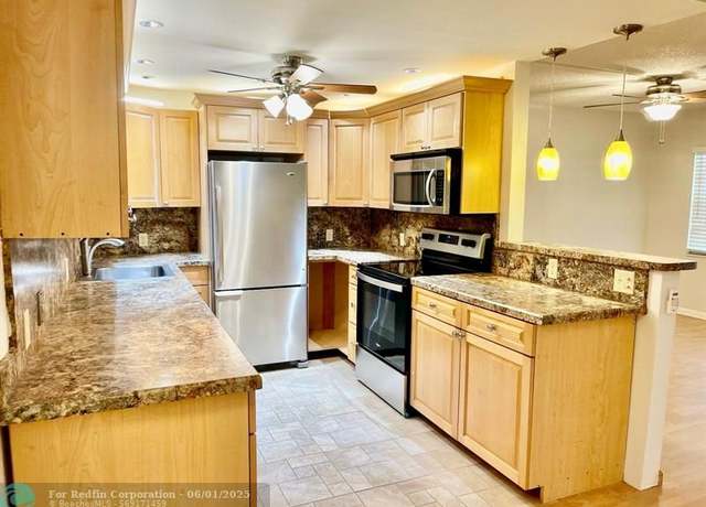 Property at 135 Mansfield D #135, Boca Raton, FL 33434, 1 bed, 1.5 baths