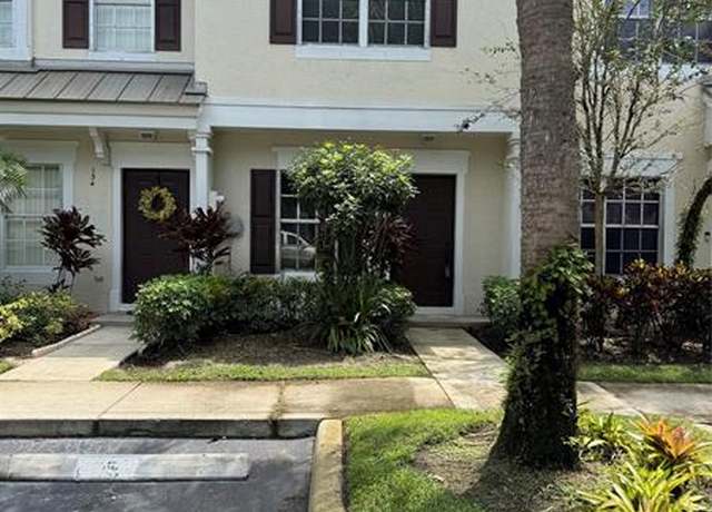 Property at 136 96th Ave Unit 15-2, Plantation, FL 33324, 2 beds, 2.5 baths
