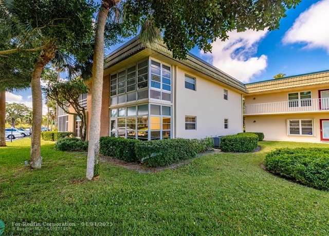 Property at 2 Vista Gardens Trl #203, Vero Beach, FL 32962, 1 bed, 1.5 baths