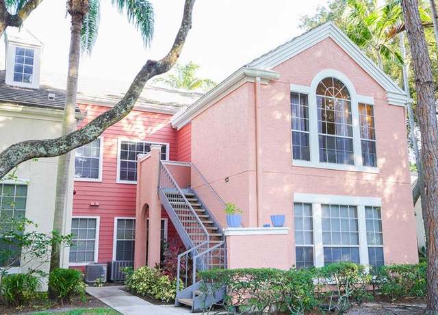 Property at 1011 Crystal Way Unit P, Delray Beach, FL 33444, 2 beds, 2 baths