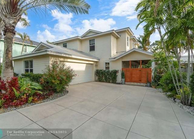 Property at 114 NE 10th St, Delray Beach, FL 33444, 5 beds, 3.5 baths