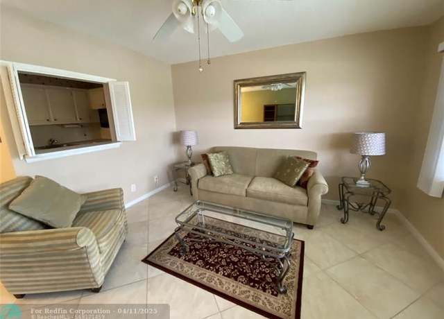 Property at 278 Newport R #278, Deerfield Beach, FL 33442, 1 bed, 1.5 baths