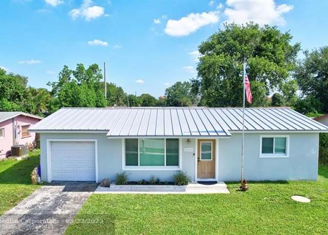 Property at 6321 Raleigh St, Hollywood, FL 33024, 3 beds, 1 bath