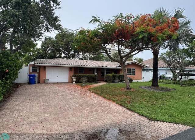 Property at 3207 Norfolk St, Pompano Beach, FL 33062, 3 beds, 3 baths