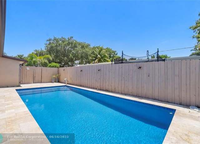 Property at 5641 SW 38th Ct, Davie, FL 33314, 3 beds, 2 baths