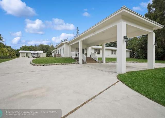 Property at 6500 SW 185th Way, Southwest Ranches, FL 33332, 4 beds, 3.5 baths