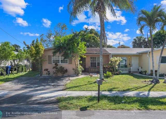Property at 6860 SW 18th Ct, North Lauderdale, FL 33068, 3 beds, 2 baths