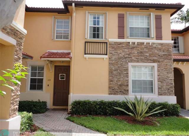Property at 3355 NE 13th Cir Dr Unit 109-28, Homestead, FL 33033, 3 beds, 2.5 baths