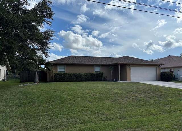 Property at 702 SW College Park Rd, Port St. Lucie, FL 34953, 3 beds, 2 baths